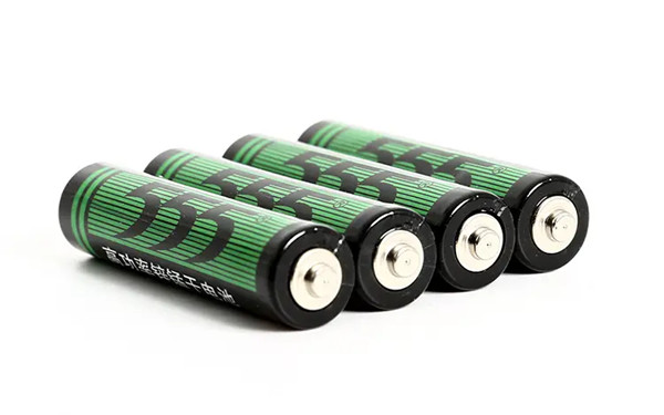 什么是堿性鋅錳電池，堿性電池有哪些優(yōu)缺點1_副本.jpg